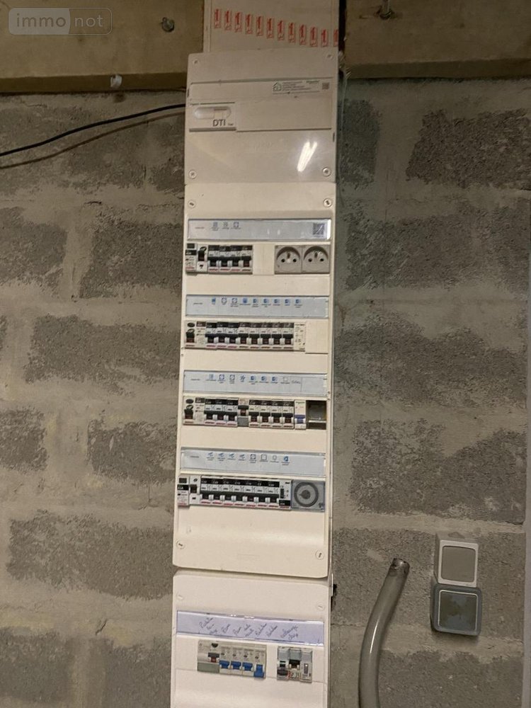 Maison a vendre Montchamp 14350 Calvados 143 m2 7 pièces 221550 euros