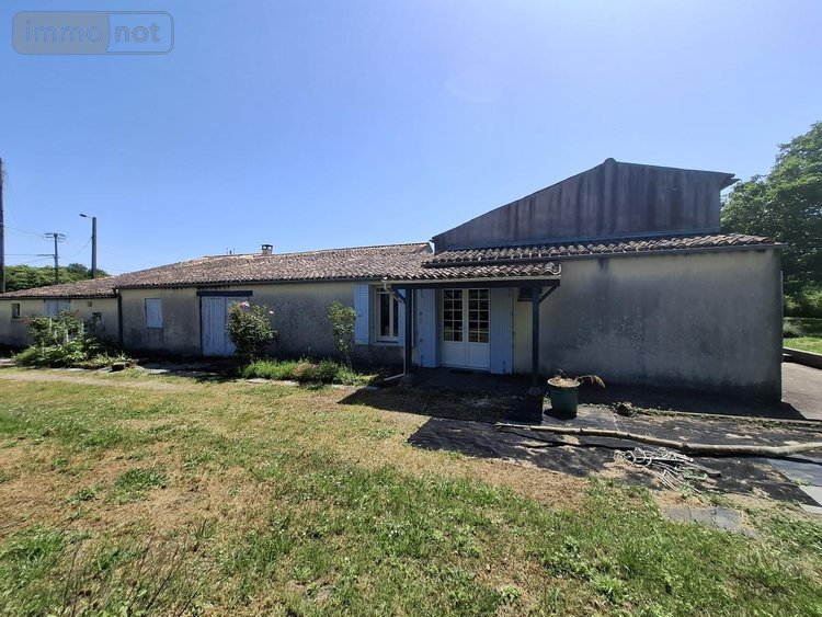 Maison a vendre Corme-Royal 17600 Charente-Maritime 112 m2 5 pièces 199348 euros