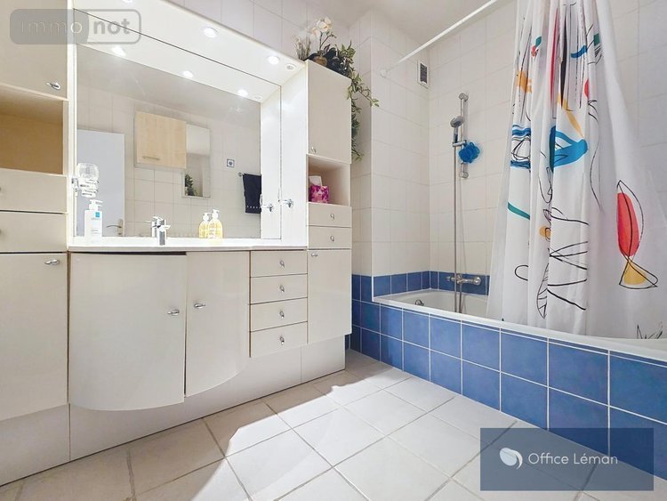 Appartement a vendre Ferney-Voltaire 01210 Ain 85 m2 3 pièces 385000 euros