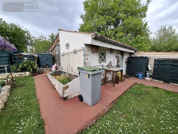 Maison a vendre Saint-Césaire 17770 Charente-Maritime 69 m2 3 pièces 173118 euros