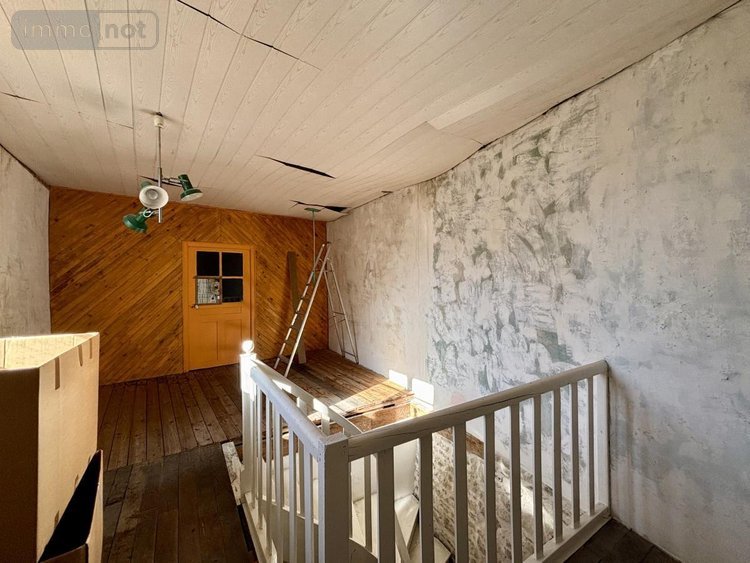 Immeuble a vendre Chagny 71150 Saône-et-Loire 145 m2  169600 euros