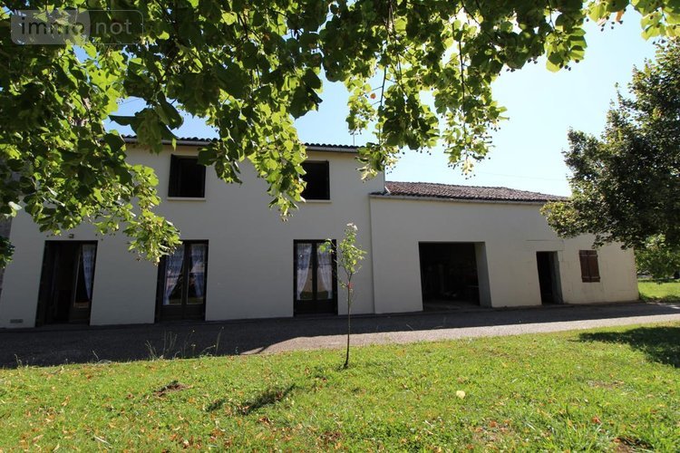 Maison a vendre Brizambourg 17770 Charente-Maritime 196 m2 7 pièces 262300 euros