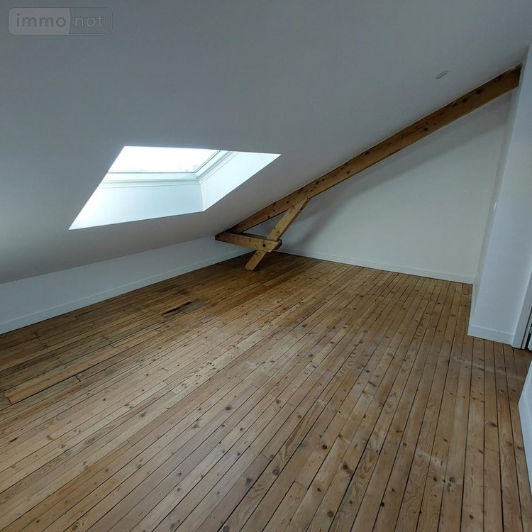 Location appartement Reims 51100 Marne 38 m2 2 pièces 690 euros