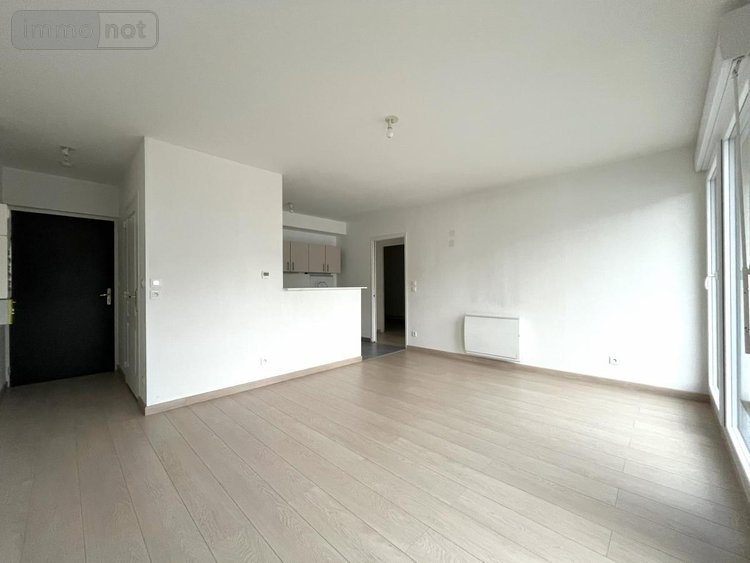 Location appartement Reims 51100 Marne 44 m2 2 pièces 582 euros