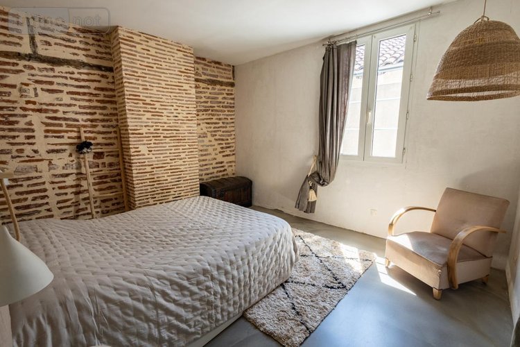 Appartement a vendre Cahors 46000 Lot 139 m2  230000 euros