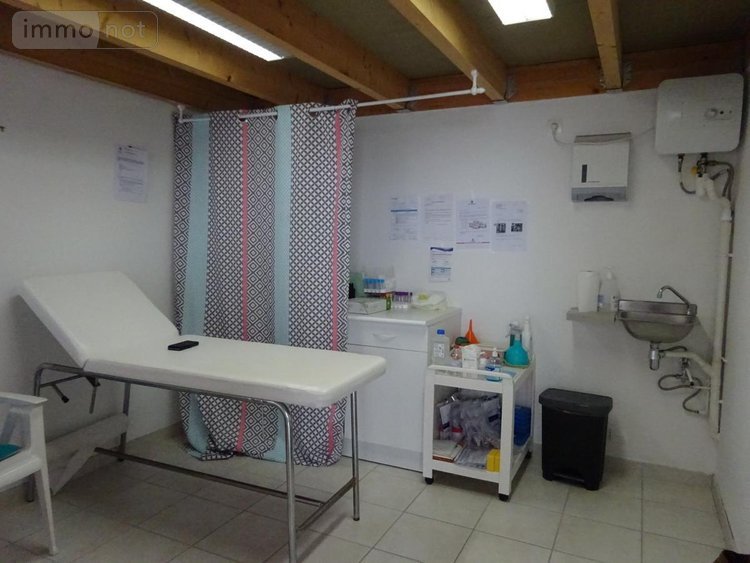 Fonds et murs commerciaux a vendre Plougasnou 29630 Finistère 35 m2  60958 euros
