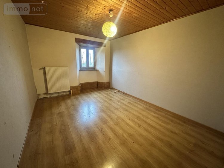 Maison a vendre Neuvéglise-sur-Truyère 15260 Cantal 95 m2  95400 euros