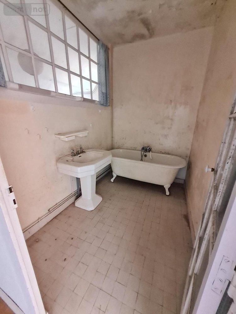 Maison a vendre Ternay 41800 Loir-et-Cher 243 m2 8 pièces 150655 euros