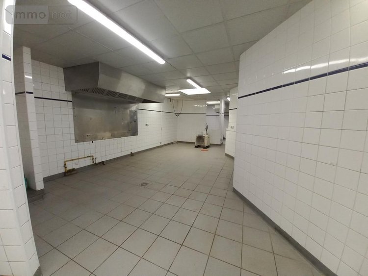 Immeuble a vendre Lorient 56100 Morbihan 192 m2  314760 euros