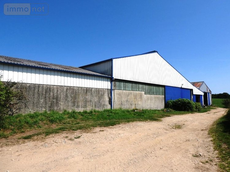 Divers a vendre Le Saint 56110 Morbihan 1 m2  335600 euros