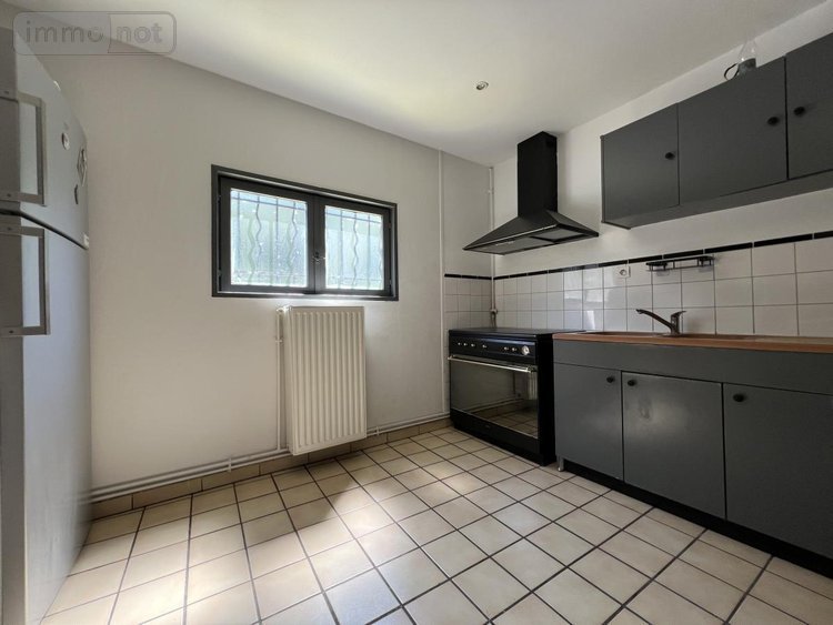Immeuble a vendre Bourghelles 59830 Nord 162 m2  549000 euros