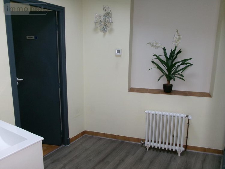 Location fonds et murs commerciaux Bruay-la-Buissière 62700 Pas-de-Calais 60 m2  750 euros