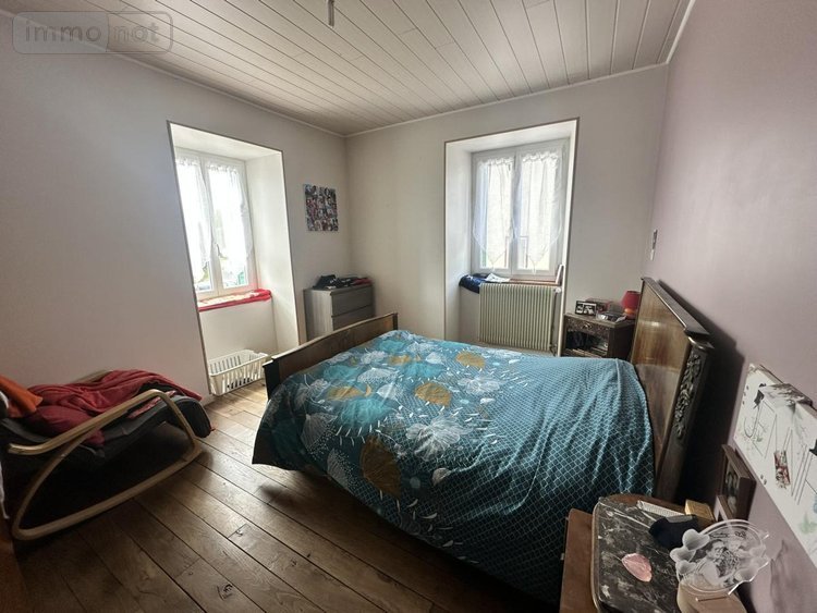 Maison a vendre Saint-Mary-le-Plain 15500 Cantal 249 m2  201400 euros