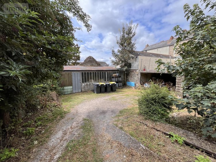 Immeuble a vendre Saint-Georges-sur-Loire 49170 Maine-et-Loire 130 m2  132000 euros