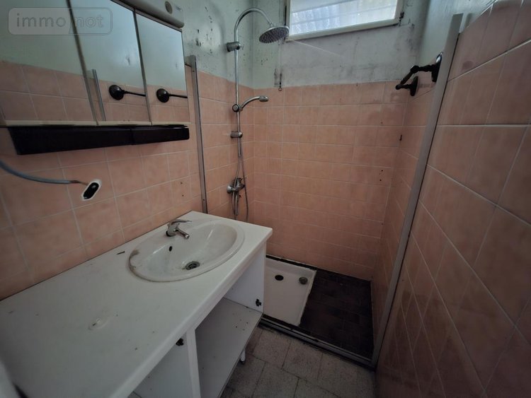 Maison a vendre Saintes 17100 Charente-Maritime 63 m2 3 pièces 115412 euros