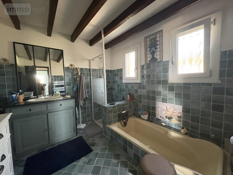 Maison a vendre Forcalquier 04300 Alpes-de-Haute-Provence 99 m2 5 pièces 725000 euros