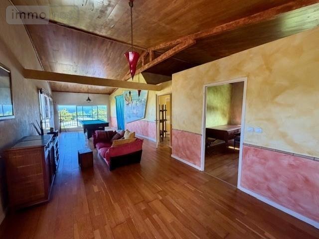 Maison a vendre Saint-Paul 97460 Réunion 200 m2 7 pièces 574750 euros