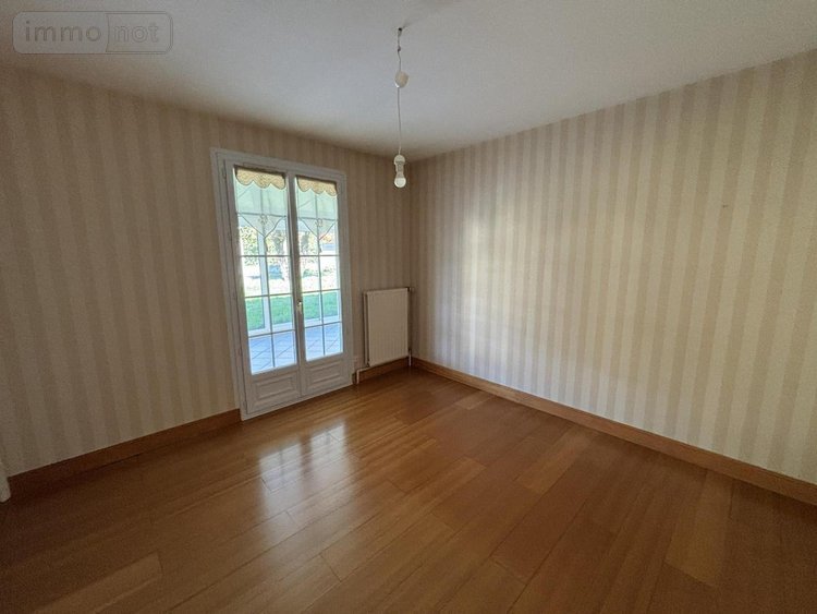 Location maison Bonchamp-lès-Laval 53960 Mayenne 98 m2 4 pièces 850 euros