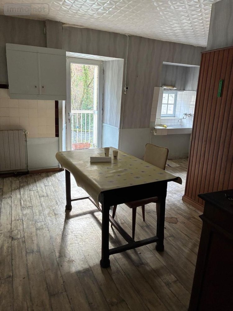 Maison a vendre Salmiech 12120 Aveyron 95 m2 6 pièces 84500 euros