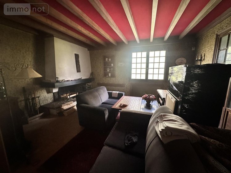 Maison a vendre Védrines-Saint-Loup 15100 Cantal 180 m2  137800 euros