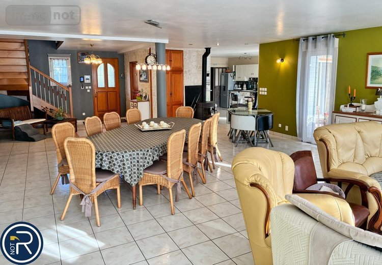 Maison a vendre Argentré 53210 Mayenne 322 m2 7 pièces 624000 euros