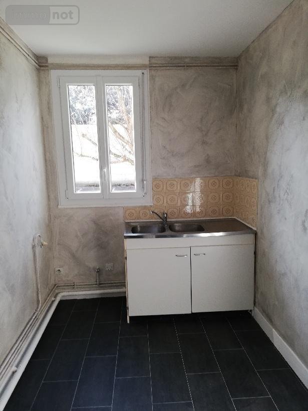 Location appartement Montargis 45200 Loiret 45 m2 2 pièces 502 euros