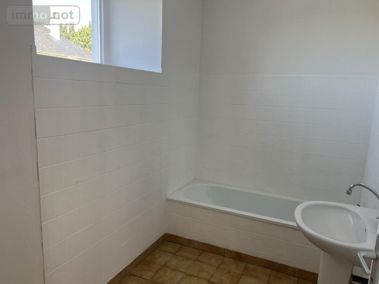 Maison a vendre Ploumagoar 22970 Côtes-d'Armor 89 m2  172176 euros