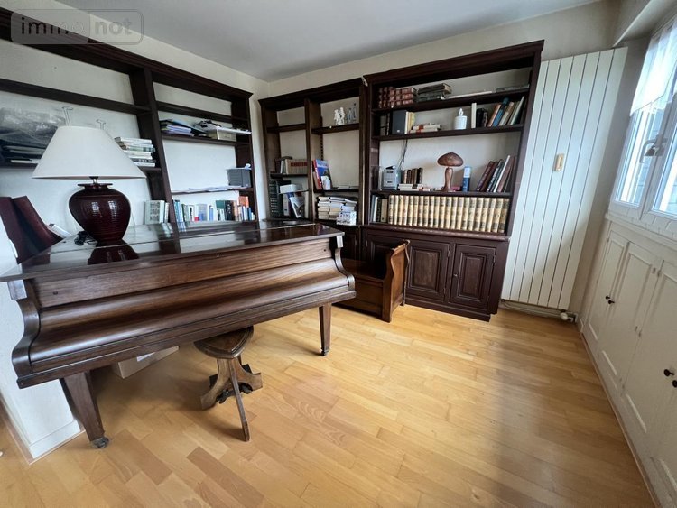 Appartement a vendre Lamballe-Armor 22400 Côtes-d'Armor 71 m2 3 pièces 231080 euros