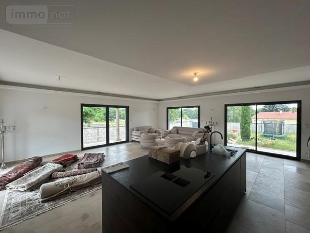 Maison a vendre Lezoux 63190 Puy-de-Dôme 178 m2 9 pièces 735000 euros