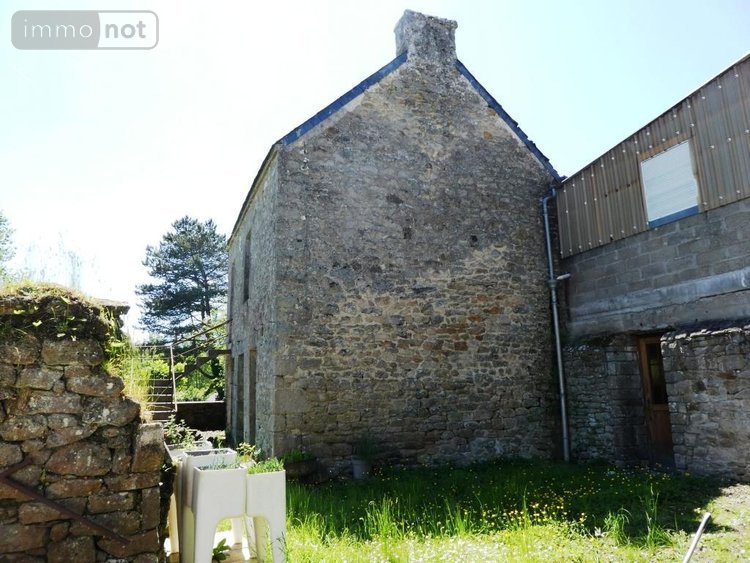 Immeuble a vendre Bubry 56310 Morbihan 400 m2  241600 euros