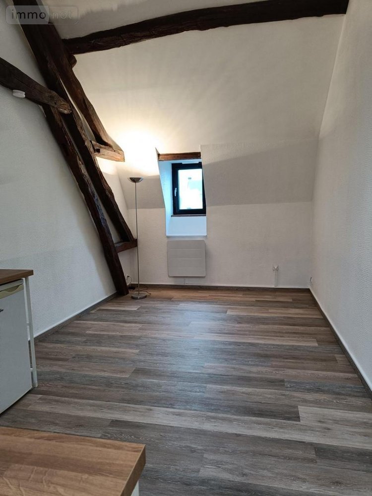 Location appartement Le Neubourg 27110 Eure 21 m2 1 pièce 423 euros