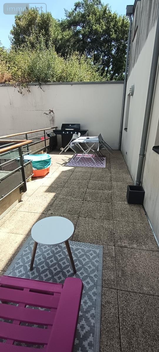 Location appartement Beaumont-Louestault 37360 Indre-et-Loire 76 m2 3 pièces 767 euros