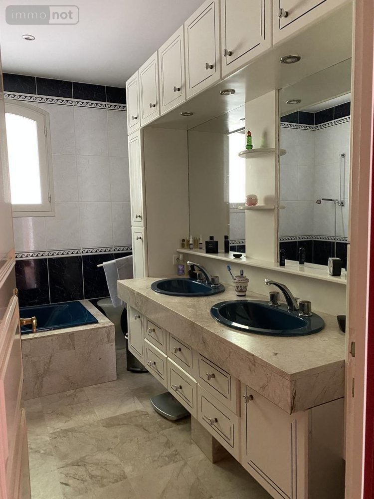 Maison a vendre Sainte-Flaive-des-Loups 85150 Vendée 125 m2 4 pièces 352200 euros