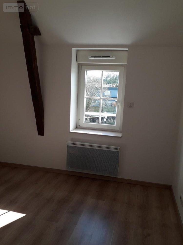 Location maison Le Genest-Saint-Isle 53940 Mayenne 113 m2 5 pièces 750 euros