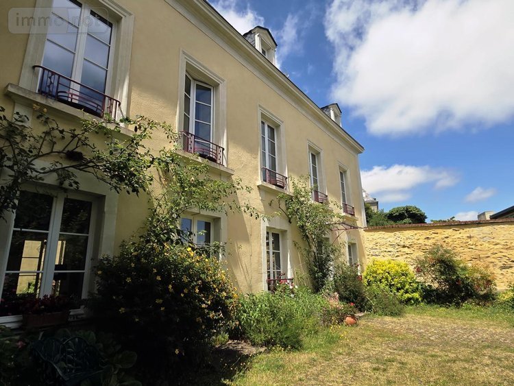 Maison a vendre Château-Gontier-sur-Mayenne 53200 Mayenne 219 m2 9 pièces 474740 euros
