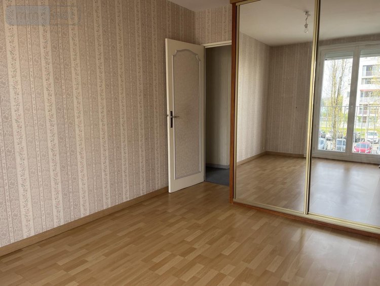 Location appartement Laval 53000 Mayenne 76 m2 4 pièces 775 euros