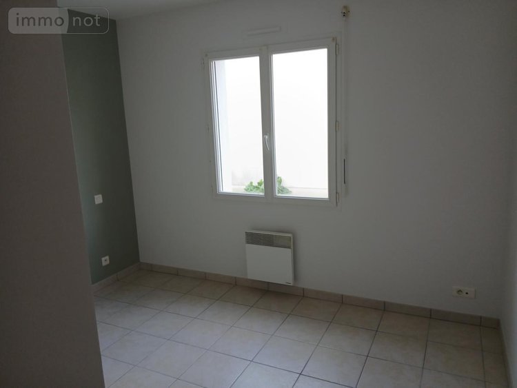 Location maison Challans 85300 Vendée 90 m2 4 pièces 1000 euros