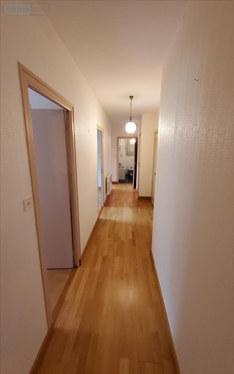 Maison a vendre Carhaix-Plouguer 29270 Finistère 171 m2 7 pièces 299250 euros