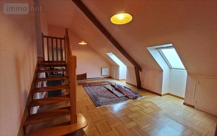 Maison a vendre Carhaix-Plouguer 29270 Finistère 171 m2 7 pièces 315000 euros