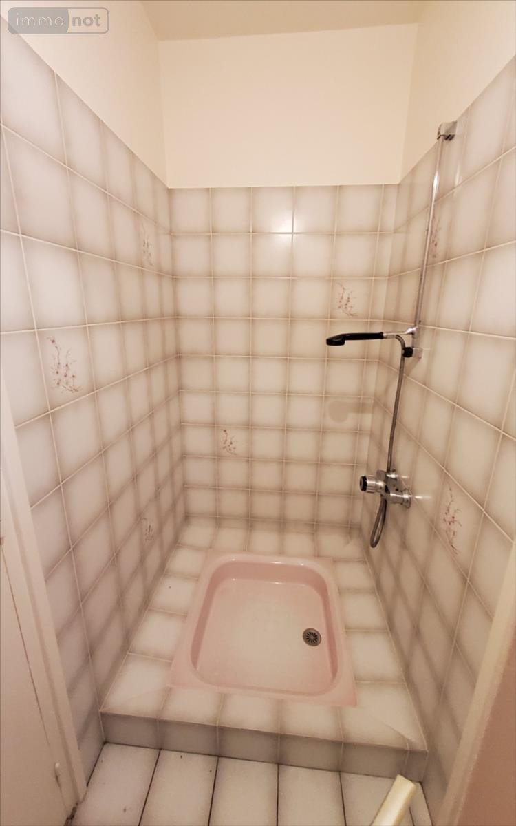 Maison a vendre Carhaix-Plouguer 29270 Finistère 171 m2 7 pièces 315000 euros