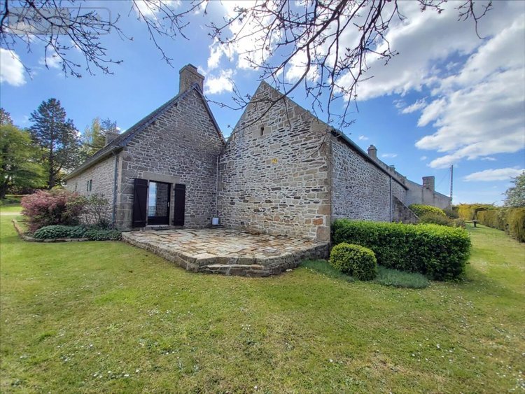 Maison a vendre Plonévez-Porzay 29550 Finistère 340 m2 20 pièces 971250 euros
