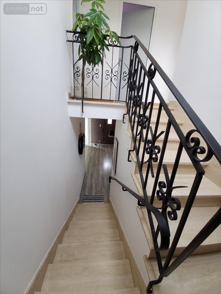 Maison a vendre Plounévézel 29270 Finistère 111 m2 6 pièces 178500 euros