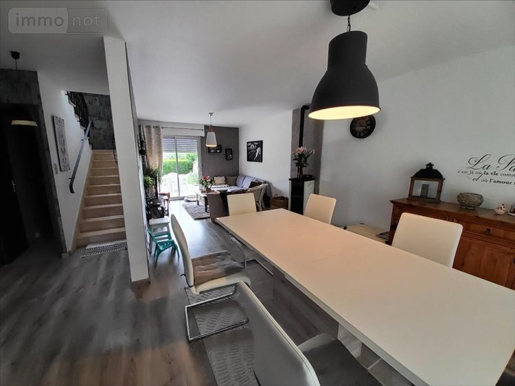 Maison a vendre Plounévézel 29270 Finistère 111 m2 6 pièces 178500 euros