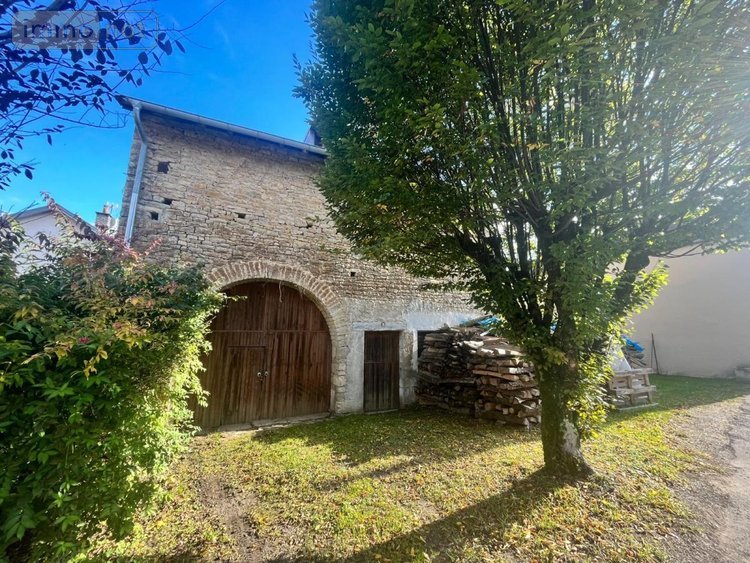 Maison a vendre Montigny-lès-Vesoul 70000 Haute-Saône 137 m2 6 pièces 154000 euros