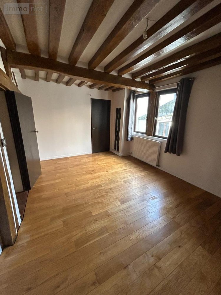 Location maison Pont-de-l'Arche 27340 Eure 90 m2 4 pièces 800 euros