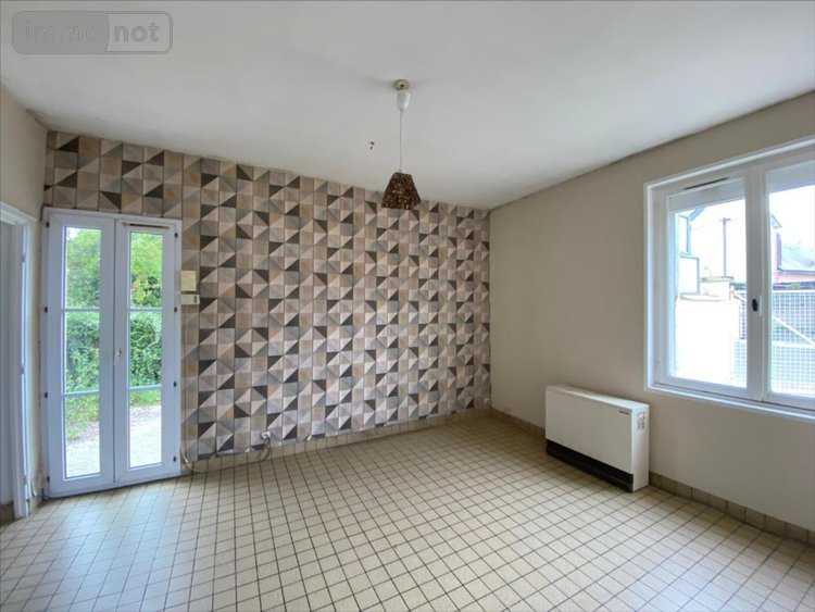 Fonds et murs commerciaux a vendre Saint-Sauveur-le-Vicomte 50390 Manche 500 m2  126720 euros