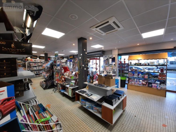 Fonds et murs commerciaux a vendre Chabris 36210 Indre 100 m2  490500 euros