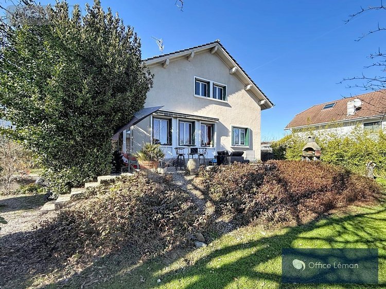 Maison a vendre Divonne-les-Bains 01220 Ain 155 m2 7 pièces 785000 euros