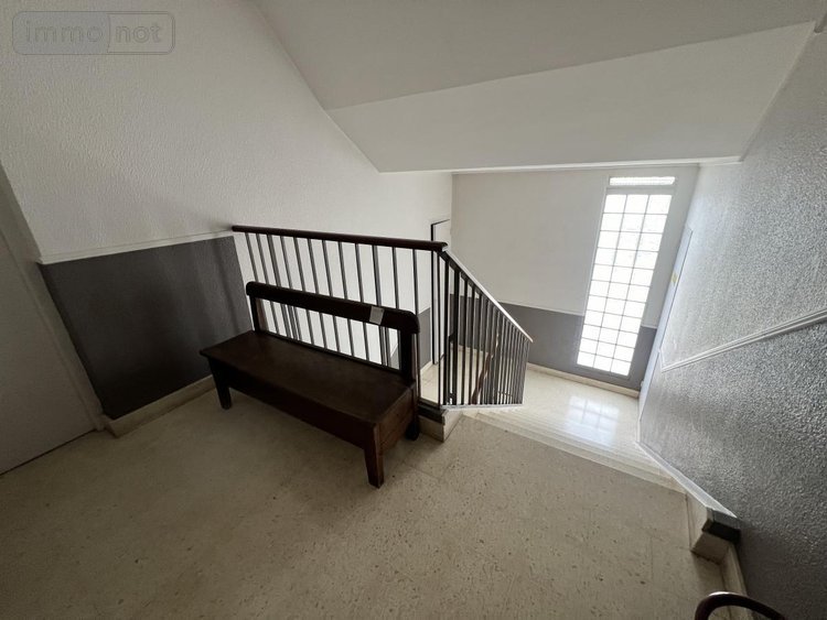 Appartement a vendre Lamballe-Armor 22400 Côtes-d'Armor 71 m2 3 pièces 231080 euros