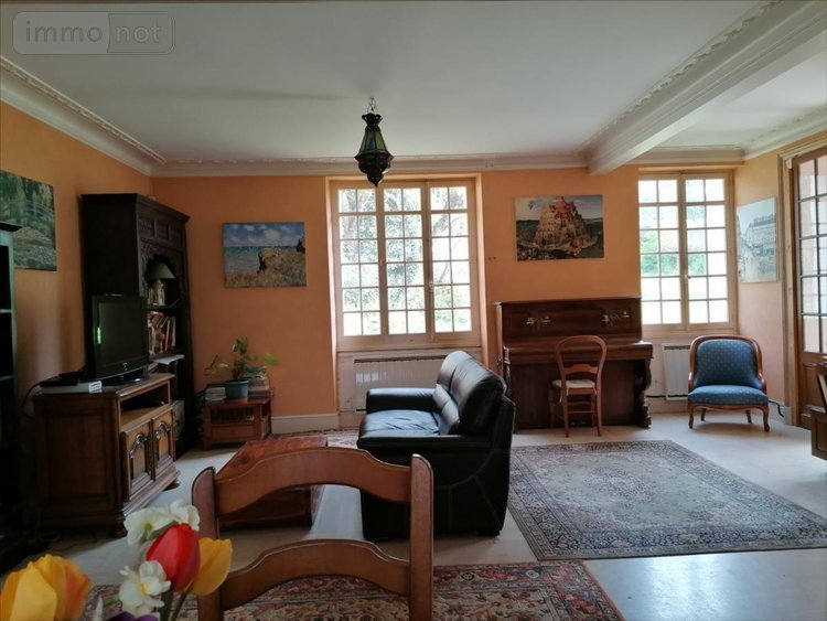 Maison a vendre Descartes 37160 Indre-et-Loire 196 m2 8 pièces 199920 euros